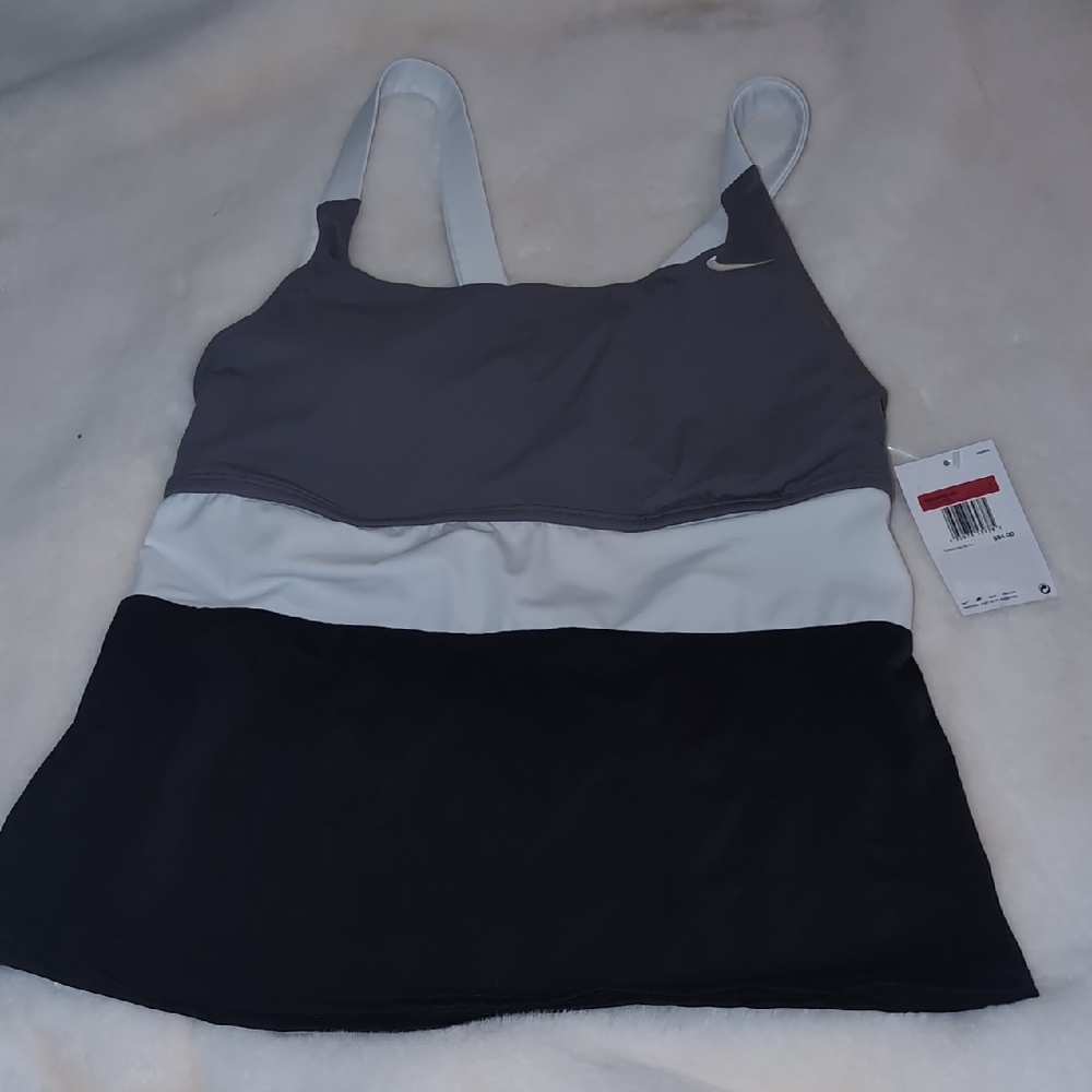 Nike Women's Gray, White, and Black Swin Top